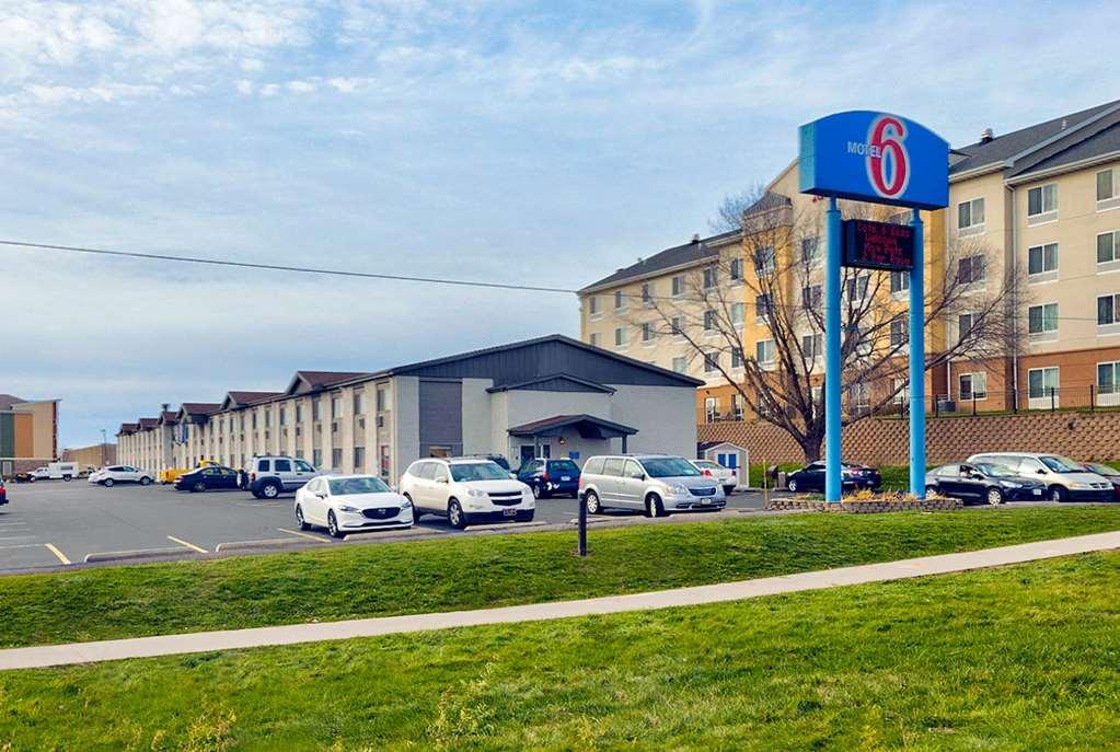 Motel 6-Cedar Rapids, Ia - Airport المظهر الخارجي الصورة